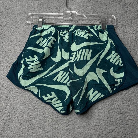 Nike Running Shorts Girls Large Green Logo Active Athletic - Picture 2 of 6